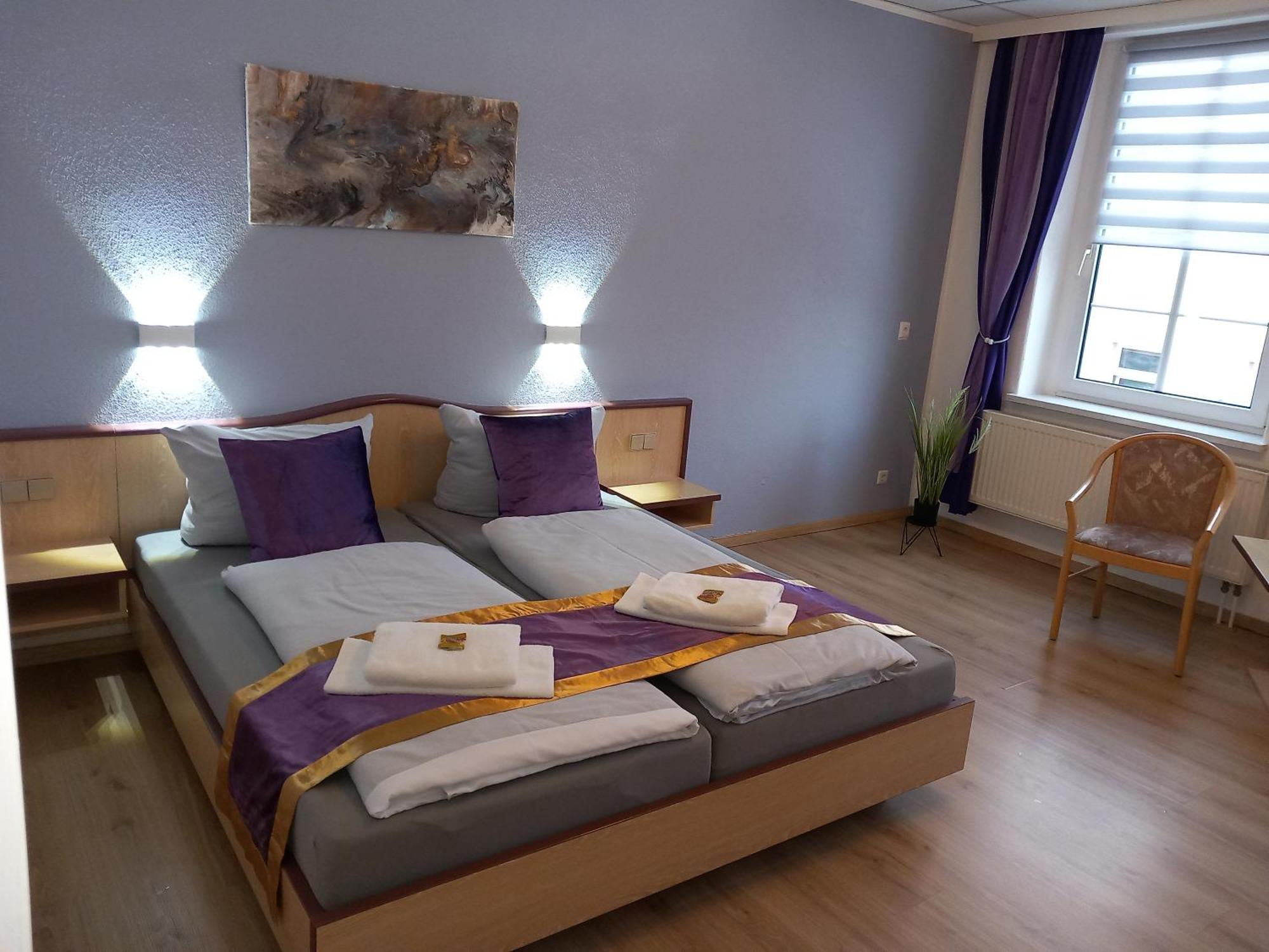 Hotel Eintracht Митвайда Екстериор снимка